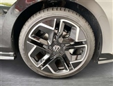 Volkswagen Golf Image 6