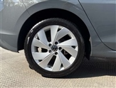 Volkswagen Golf Image 5