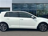 Volkswagen Golf Image 4