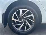 Volkswagen Golf Image 5