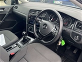 Volkswagen Golf Image 6