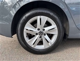 Volkswagen Golf Image 5