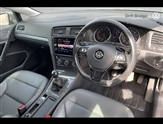 Volkswagen Golf Image 6