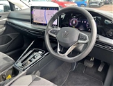 Volkswagen Golf Image 6
