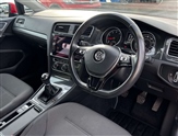 Volkswagen Golf Image 6