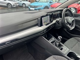 Volkswagen Golf Image 2
