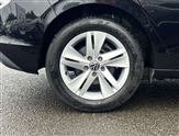 Volkswagen Golf Image 5