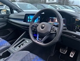 Volkswagen Golf Image 6