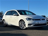 Volkswagen Golf Image 1
