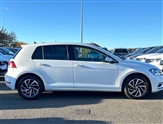 Volkswagen Golf Image 4