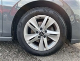 Volkswagen Golf Image 4