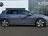 Volkswagen Golf Image 4