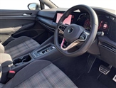 Volkswagen Golf Image 6