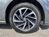 Volkswagen Golf Image 5