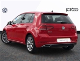 Volkswagen Golf Image 2