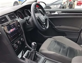 Volkswagen Golf Image 3