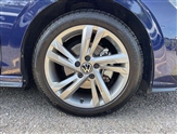 Volkswagen Golf Image 4