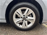 Volkswagen Golf Image 5