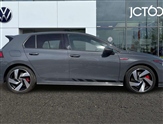 Volkswagen Golf Image 4