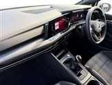 Volkswagen Golf Image 2
