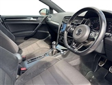 Volkswagen Golf Image 6