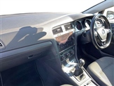 Volkswagen Golf Image 3