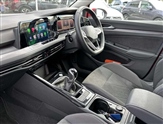 Volkswagen Golf Image 2