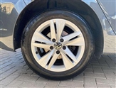 Volkswagen Golf Image 5
