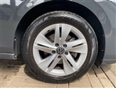 Volkswagen Golf Image 5
