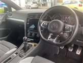 Volkswagen Golf Image 6