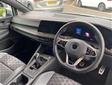 Volkswagen Golf Image 6