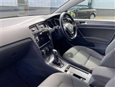Volkswagen Golf Image 2