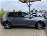 Volkswagen Golf Image 4