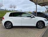 Volkswagen Golf Image 4