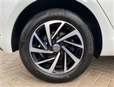 Volkswagen Golf Image 5
