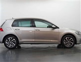 Volkswagen Golf Image 4