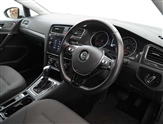Volkswagen Golf Image 6