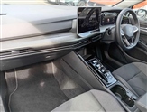 Volkswagen Golf Image 2