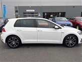 Volkswagen Golf Image 4