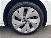Volkswagen Golf Image 5