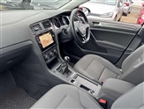 Volkswagen Golf Image 2