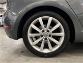 Volkswagen Golf Image 5
