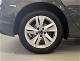 Volkswagen Golf Image 5
