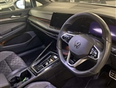 Volkswagen Golf Image 6