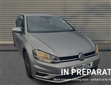 Volkswagen Golf Image 1