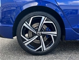 Volkswagen Golf Image 5