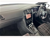 Volkswagen Golf Image 2
