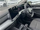 Volkswagen Golf Image 2