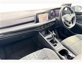 Volkswagen Golf Image 2