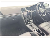 Volkswagen Golf Image 2
